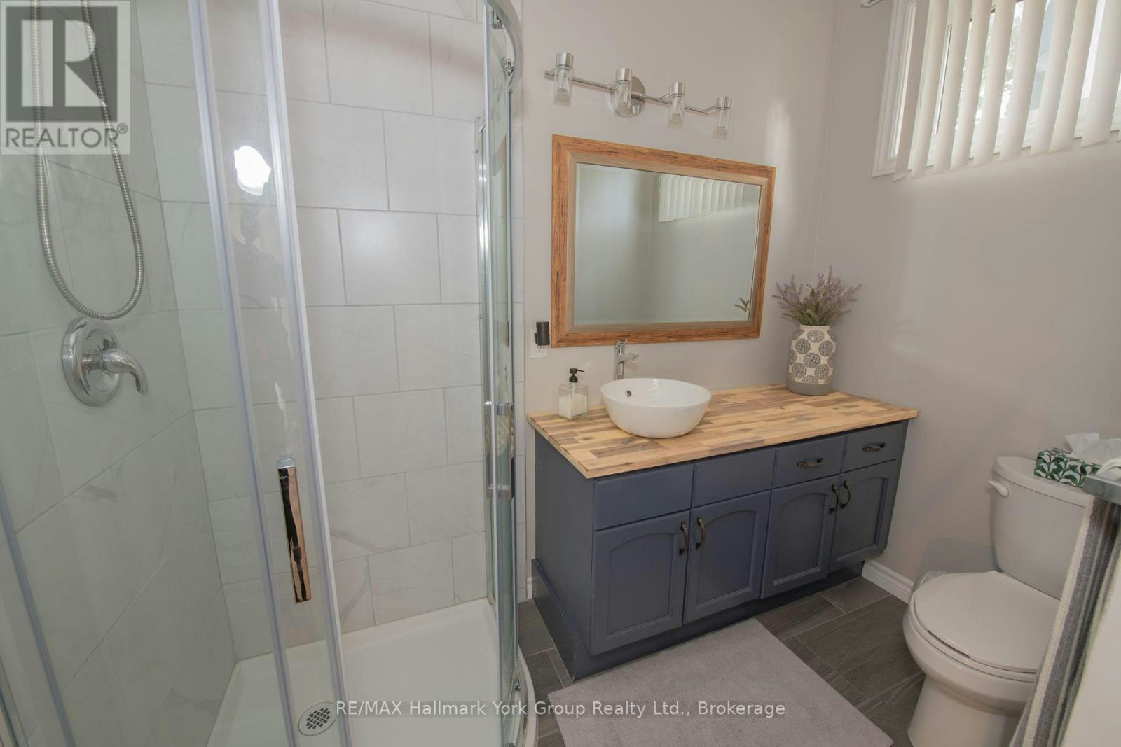 10-104 Kellies Way, Blue Mountains, ON, L9Y 0L6 - 12