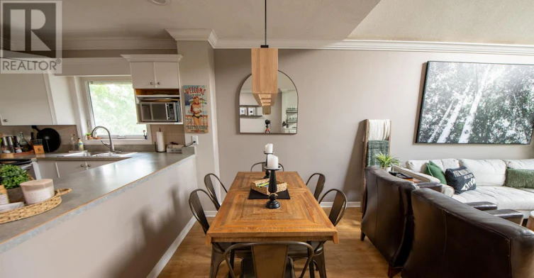 10-104 Kellies Way, Blue Mountains, ON, L9Y 0L6 - 4