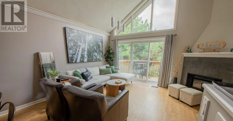 10-104 Kellies Way, Blue Mountains, ON, L9Y 0L6 - 3