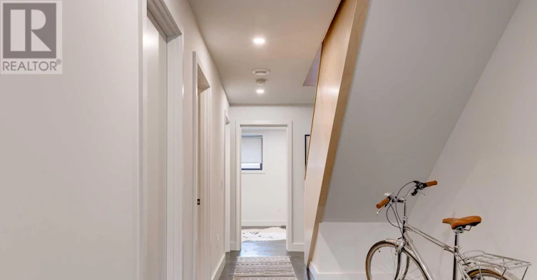 50 Gormley Avenue, Toronto, ON, M4V 1Z1 - 17