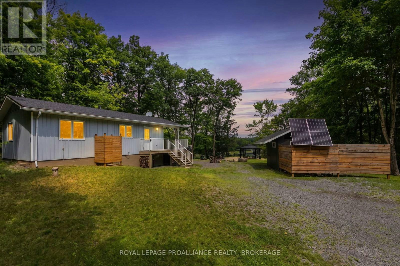 59 Sunset Shores Lane, South Frontenac, ON, K0H 1T0