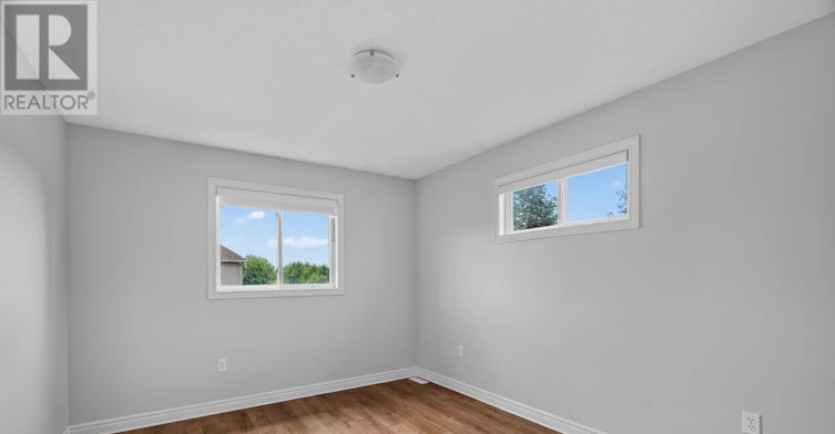 1401 Birchwood Drive, London, ON, N6K 4Y5 - 37