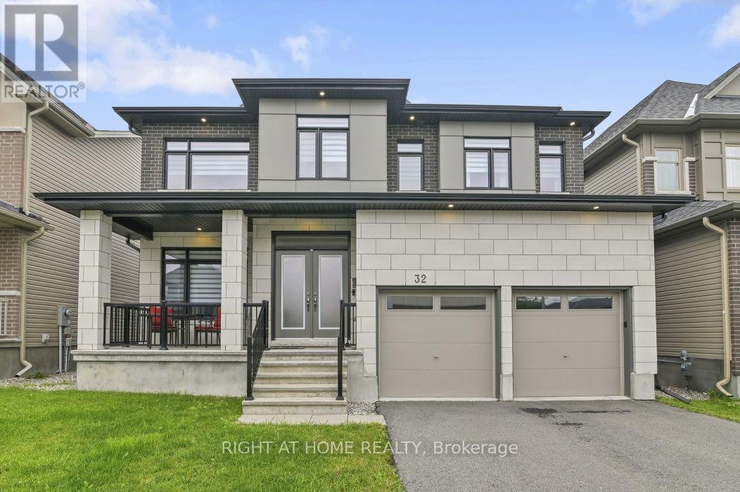 32 Edenbridge Court, Ottawa, ON, K1W 0P1