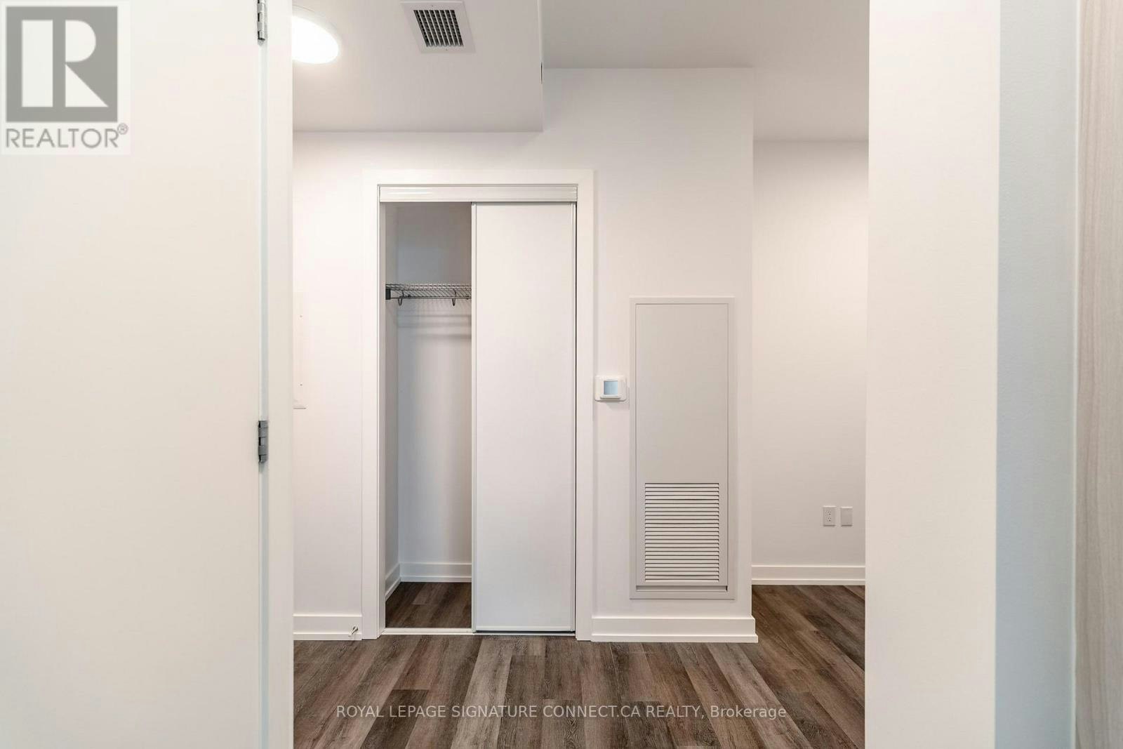 601-2851 7 Highway, Vaughan, ON, L4K 1W2 - 7