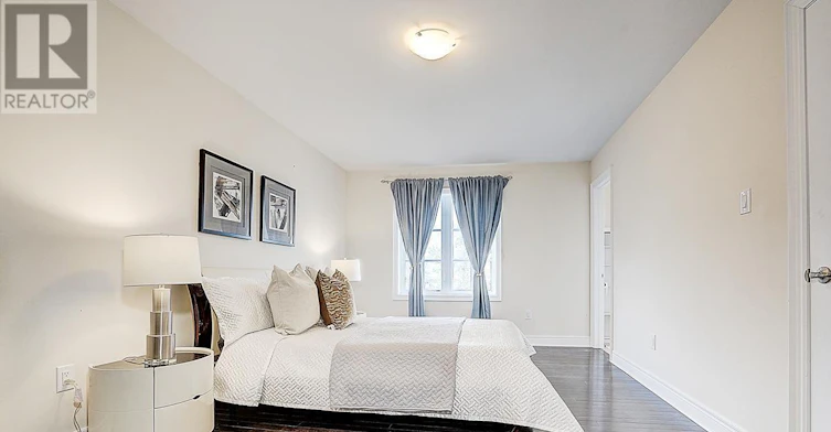 116 Dunlop Street, Richmond Hill, ON, L4C 0X1 - 8