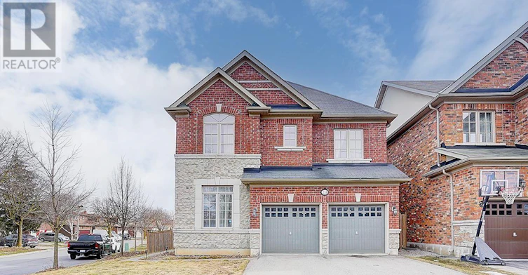116 Dunlop Street, Richmond Hill, ON, L4C 0X1