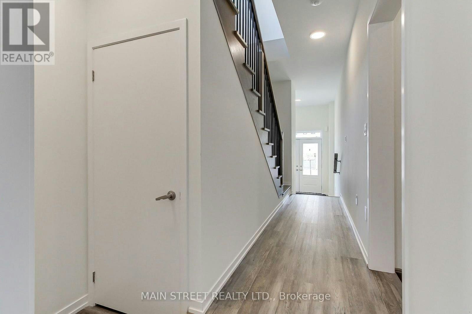 12 Donald Ingram Crescent, Georgina, ON, L4P 0S3 - 7