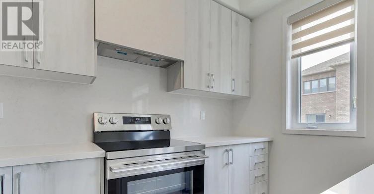 12 Donald Ingram Crescent, Georgina, ON, L4P 0S3 - 16