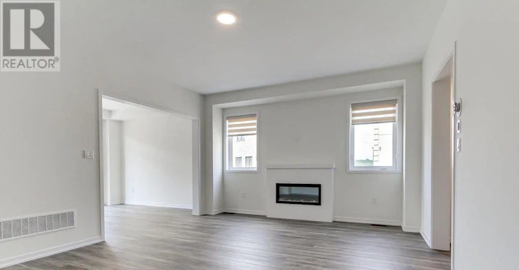12 Donald Ingram Crescent, Georgina, ON, L4P 0S3 - 12