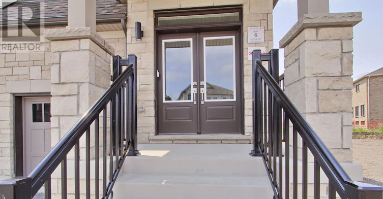 12 Donald Ingram Crescent, Georgina, ON, L4P 0S3 - 4