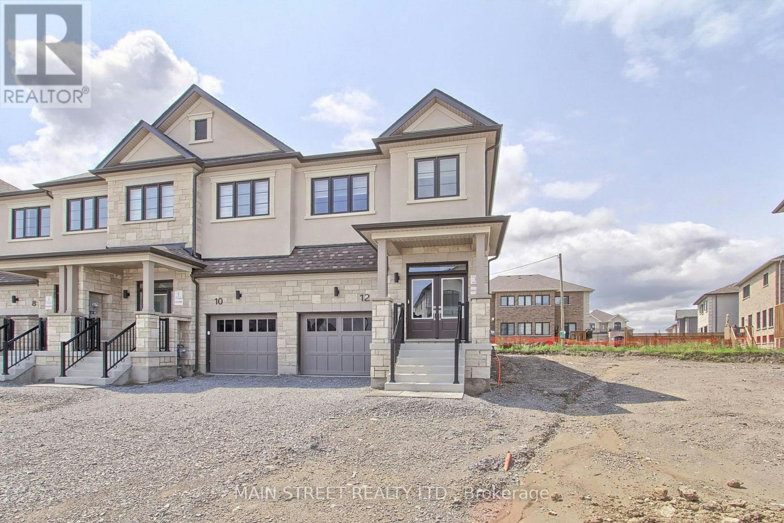 12 Donald Ingram Crescent, Georgina, ON, L4P 0S3 - 2