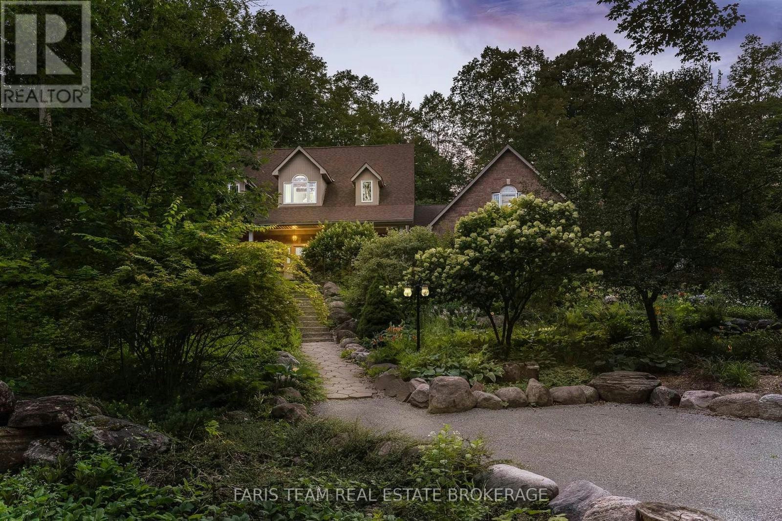 105 Copeland Creek Drive, Tiny, ON, L9M 0M2