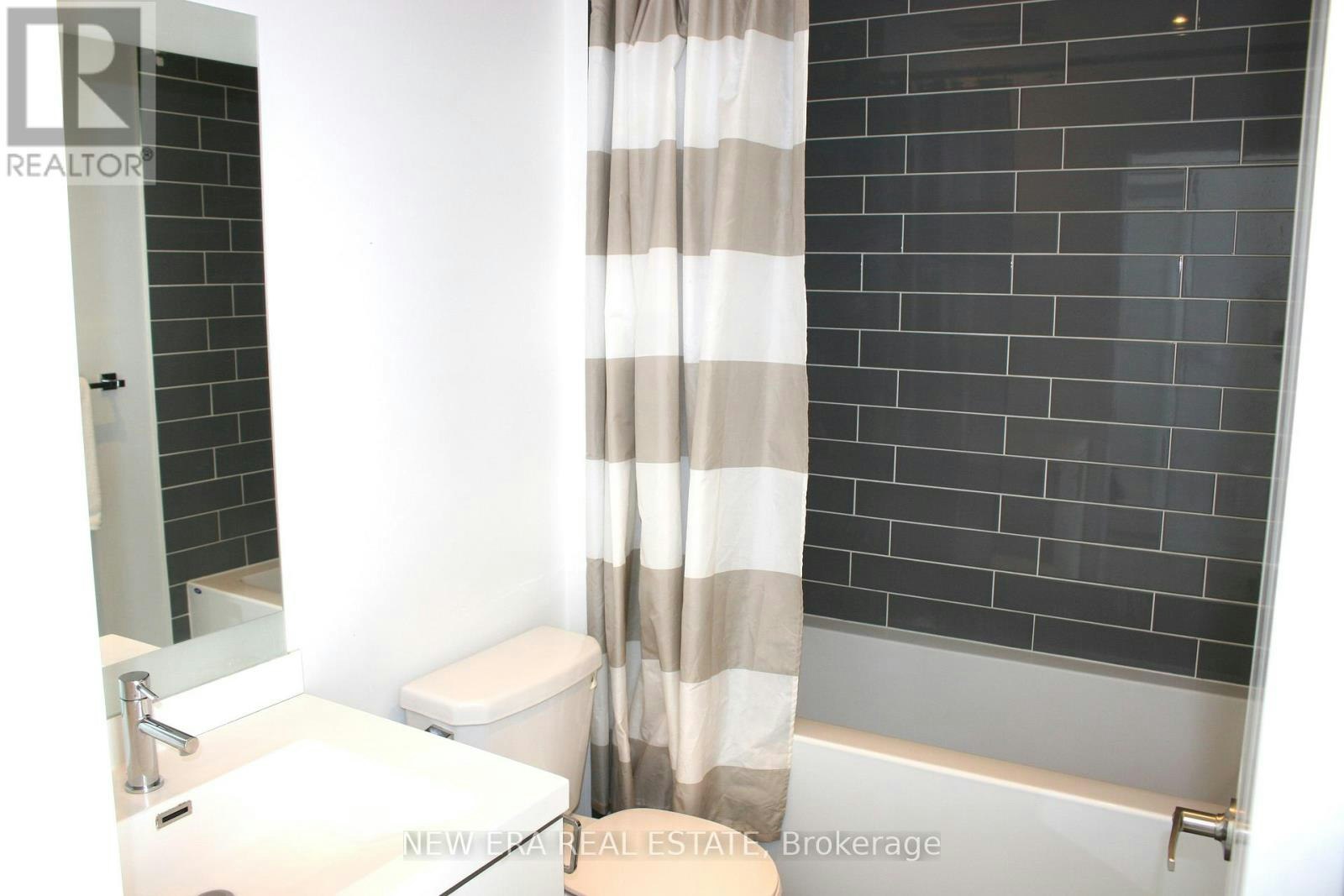 512-55 Speers Road, Oakville, ON, L6K 0H9 - 14