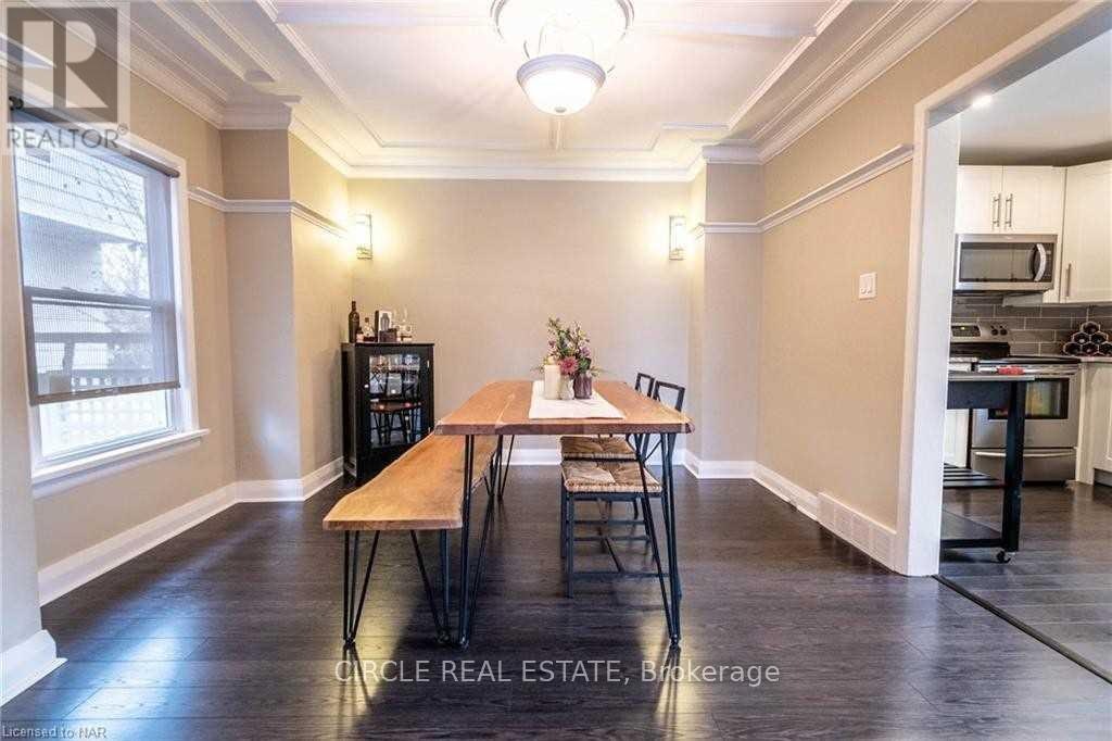 4 Chelsea Street, St. Catharines, ON, L2P 3B8 - 5