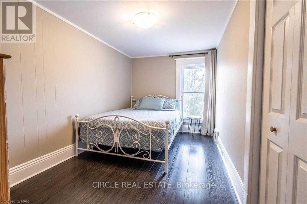 4 Chelsea Street, St. Catharines, ON, L2P 3B8 - 10