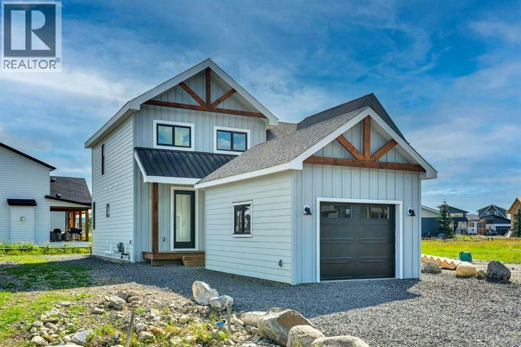 35 Cottageclub Lane, Rural Rocky View County, AB, T0L 1N0