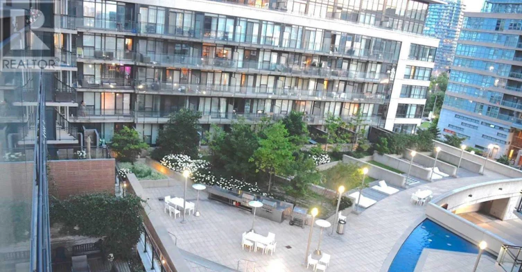 535-8 Telegram Mews, Toronto, ON, M5V 3Z5 - 16
