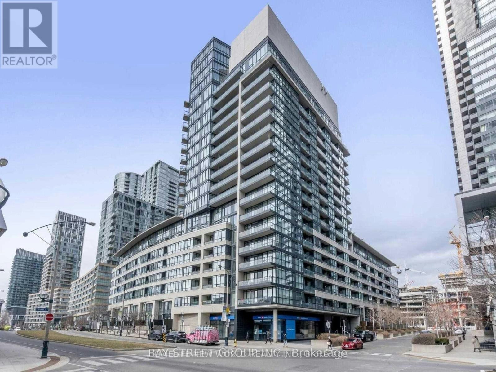 535-8 Telegram Mews, Toronto, ON, M5V 3Z5