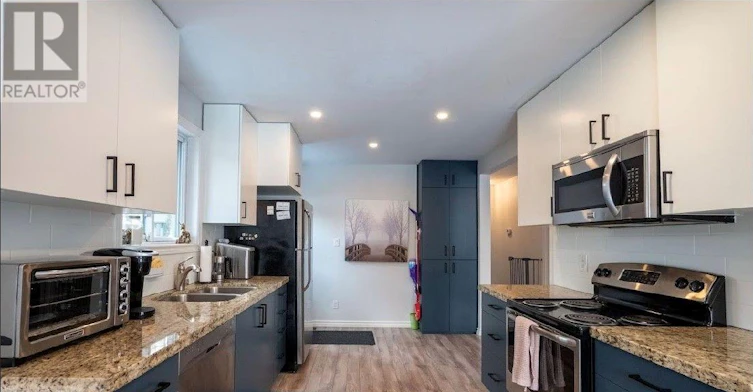 UPPER-807 Greenfield Crescent, Newmarket, ON, L3Y 3B2 - 4
