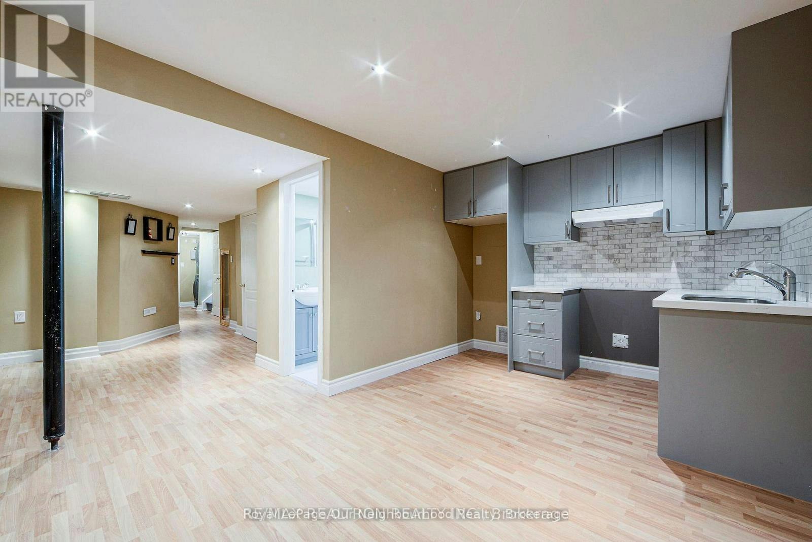 BSMT-269 Treasure Road, Vaughan, ON, L6A 3K8 - 7