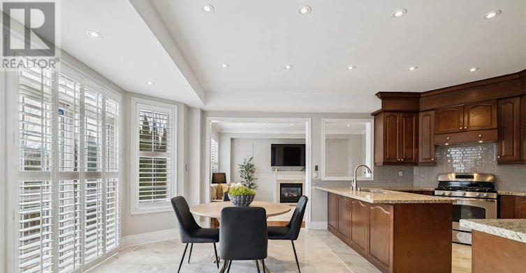 2523 Highmount Crescent, Oakville, ON, L6M 4Z1 - 9