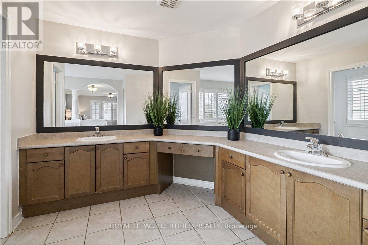 2523 Highmount Crescent, Oakville, ON, L6M 4Z1 - 23
