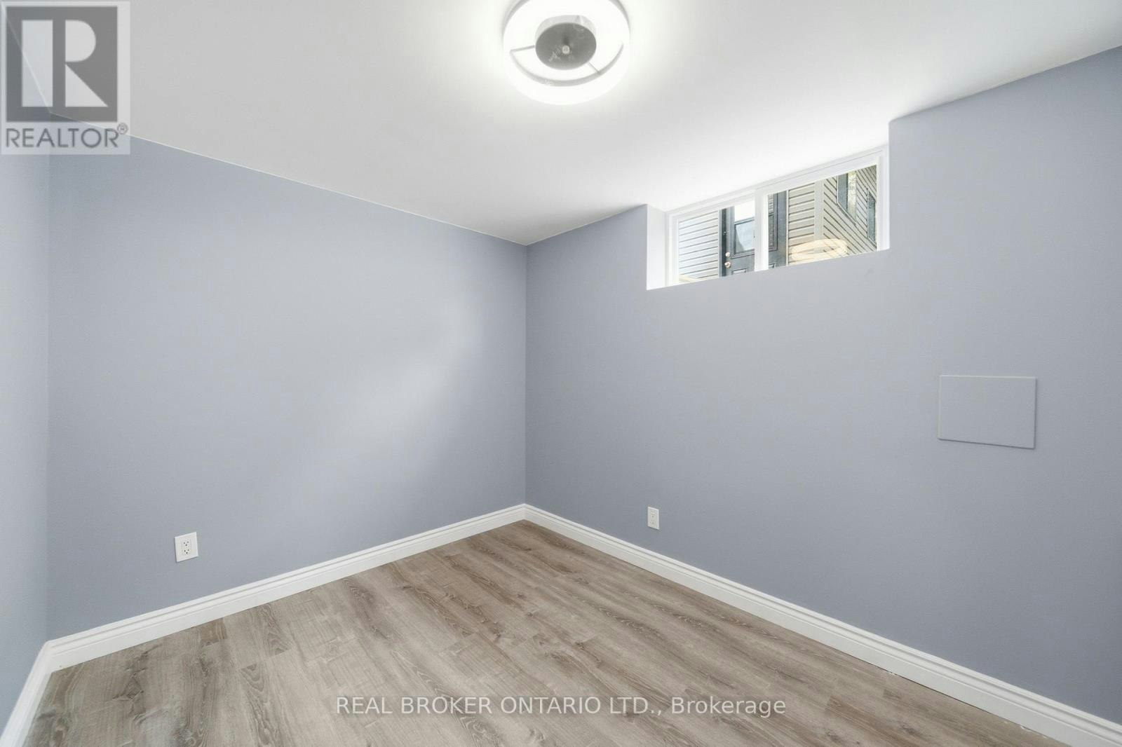 C-293 Highland Road E, Kitchener, ON, N2M 3W6 - 10