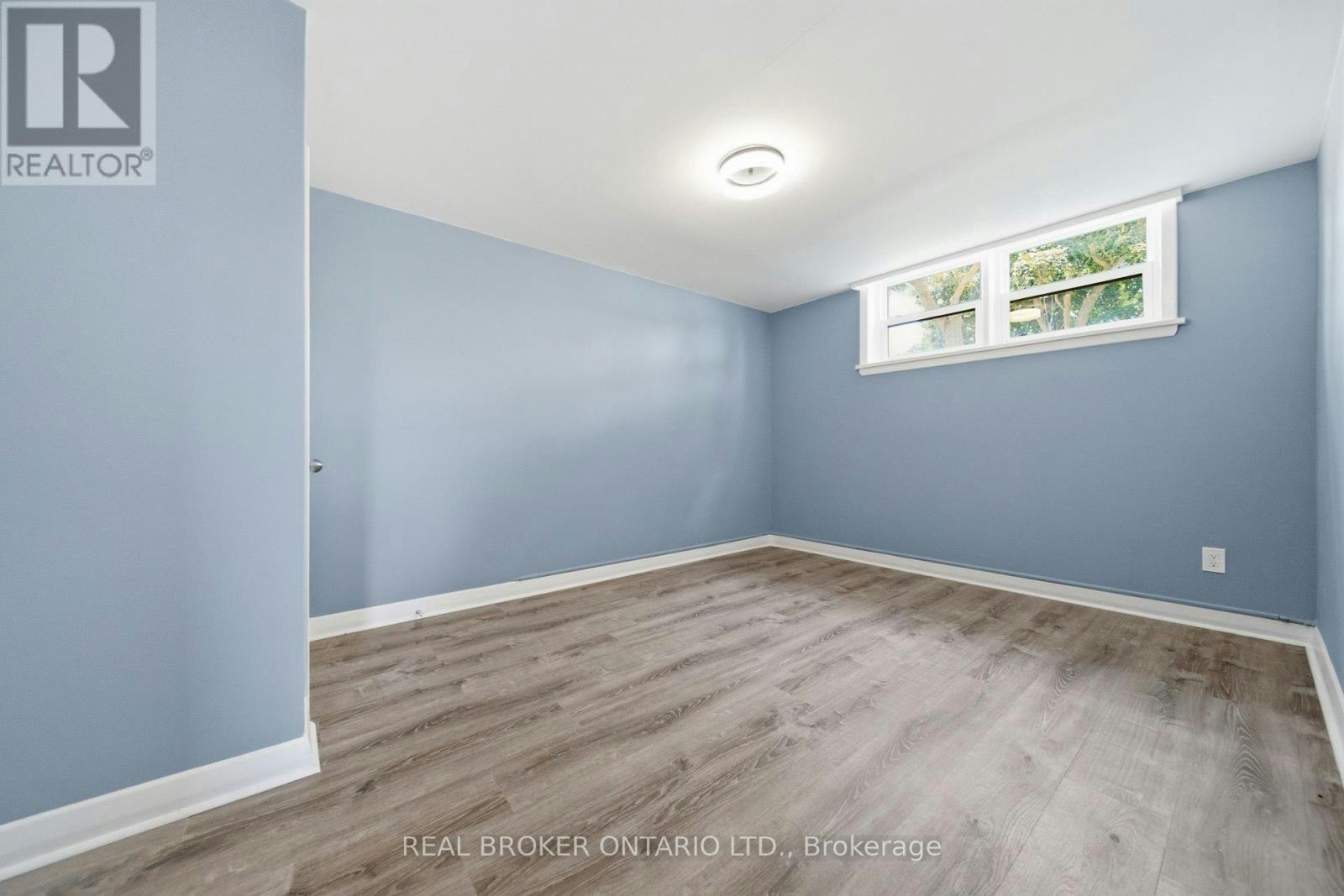 C-293 Highland Road E, Kitchener, ON, N2M 3W6 - 4