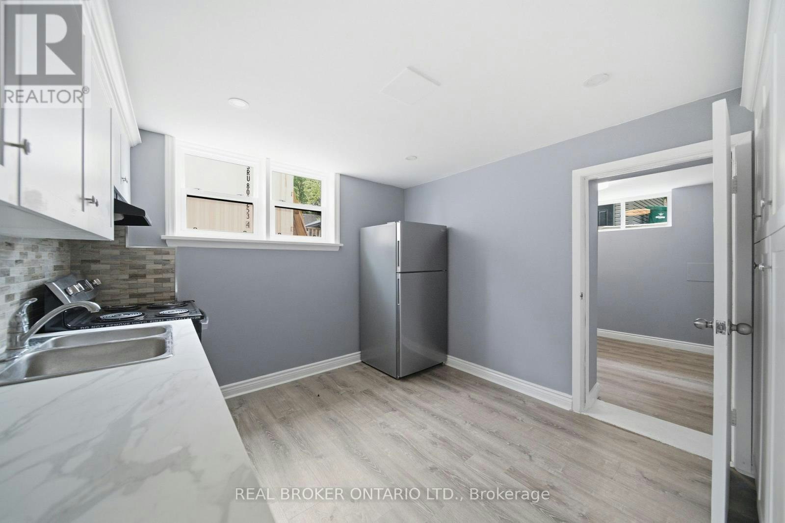 C-293 Highland Road E, Kitchener, ON, N2M 3W6 - 7