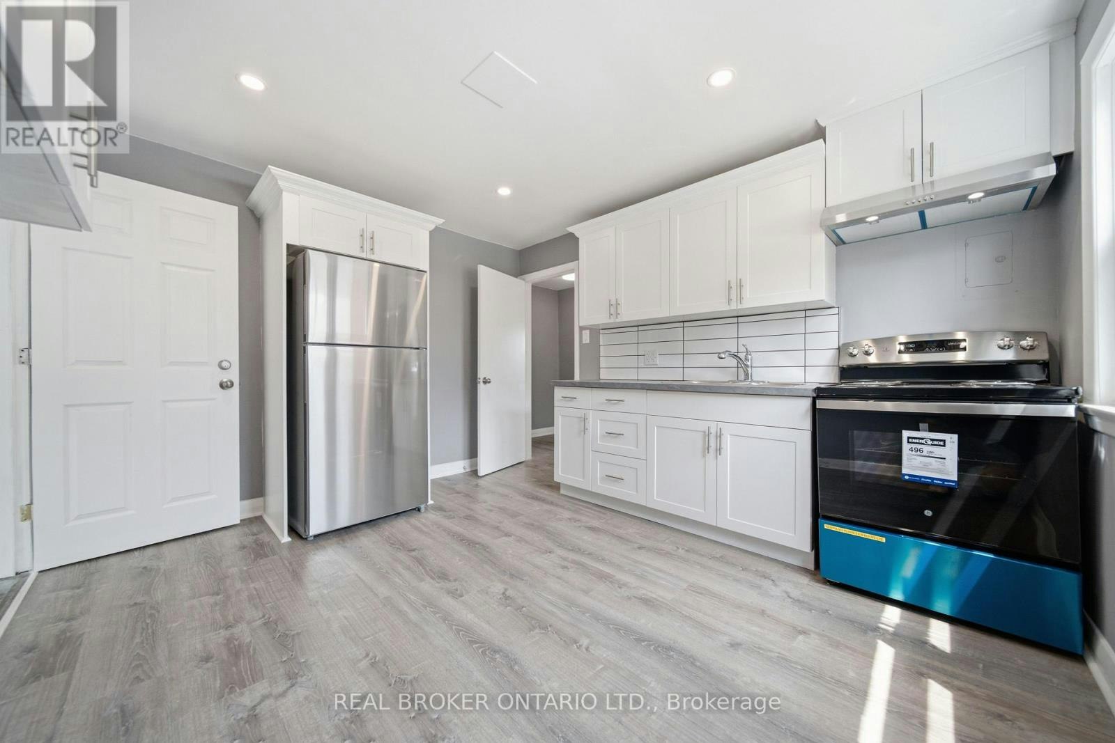 B-293 Highland Road E, Kitchener, ON, N2M 3W6 - 11