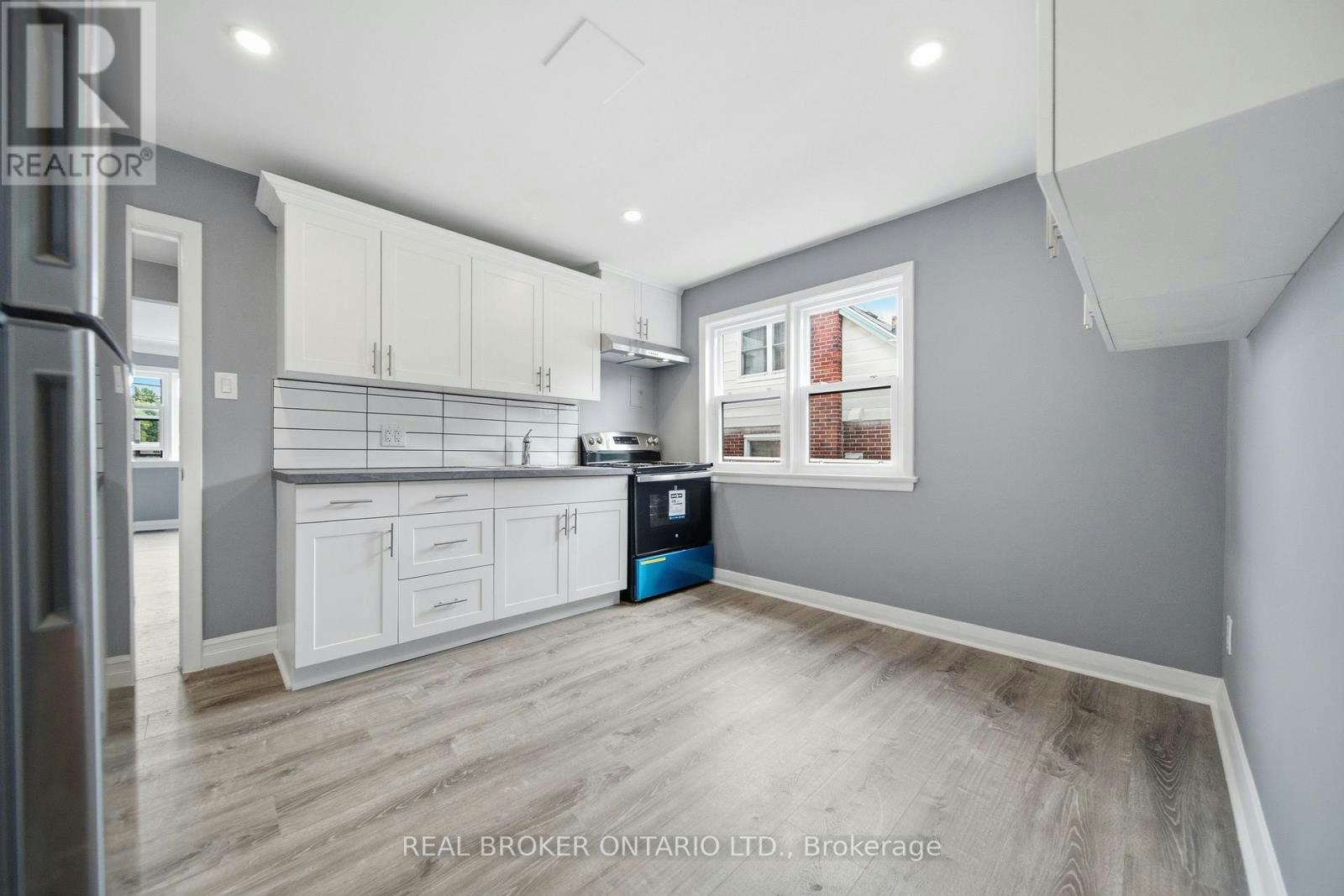 B-293 Highland Road E, Kitchener, ON, N2M 3W6 - 12