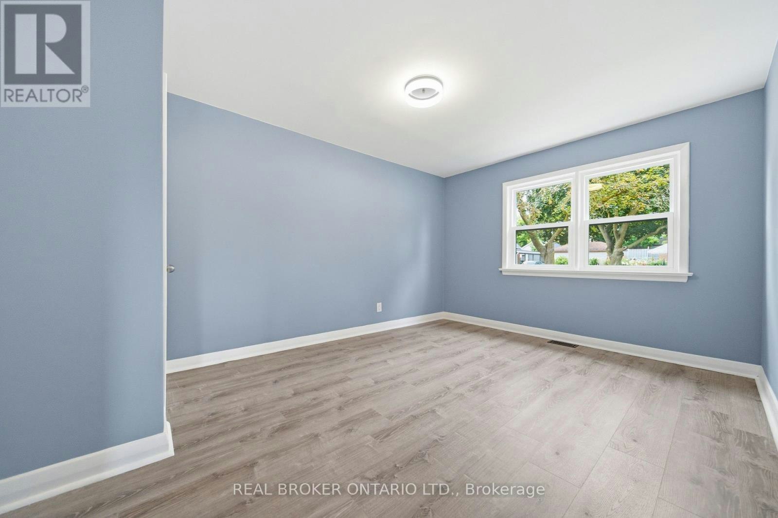 B-293 Highland Road E, Kitchener, ON, N2M 3W6 - 6
