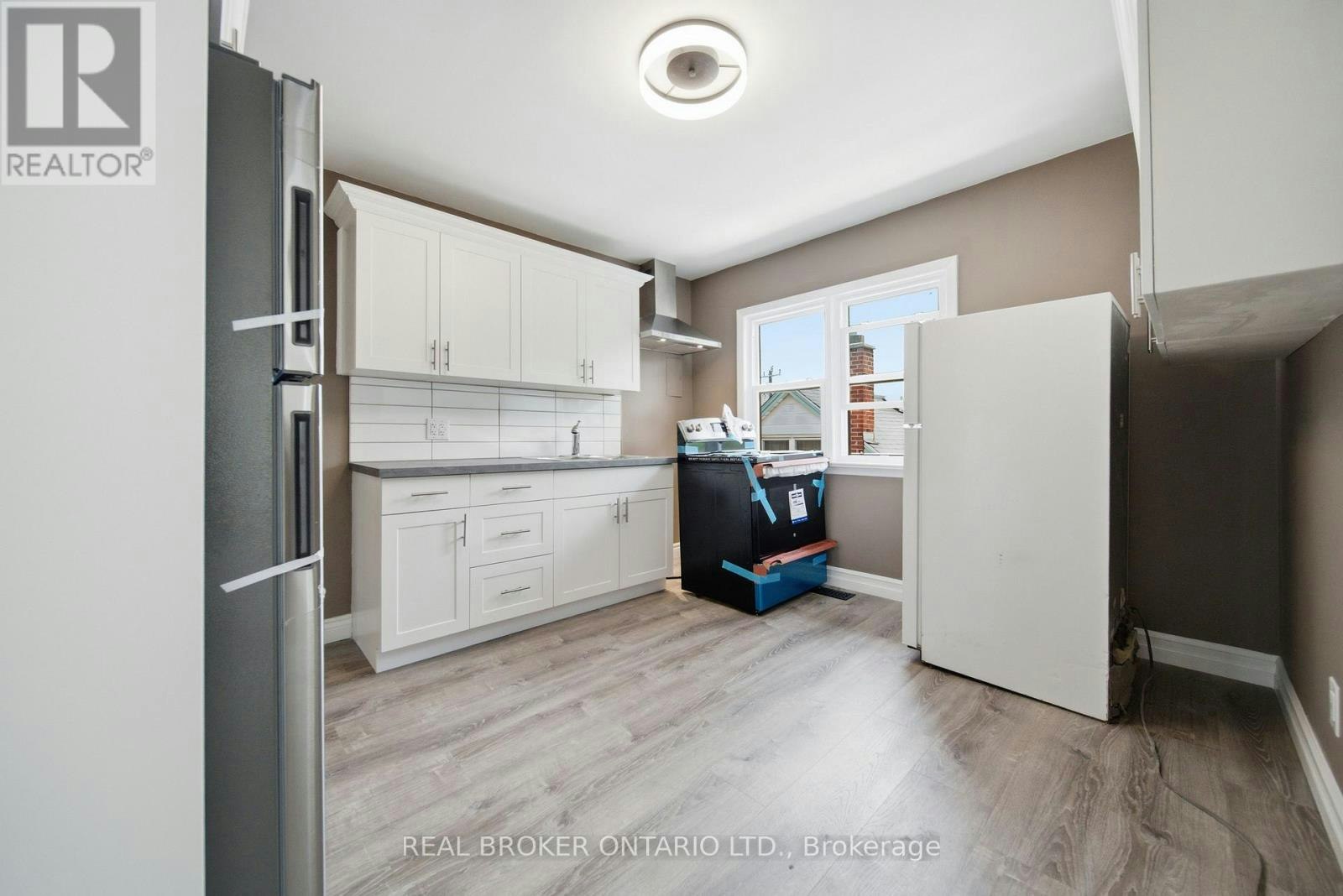 A-293 Highland Road E, Kitchener, ON, N2M 3W6 - 11