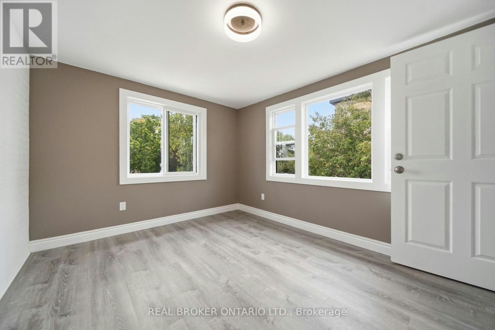 A-293 Highland Road E, Kitchener, ON, N2M 3W6 - 12