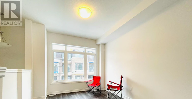 11-575 Woodward Avenue, Hamilton, ON, L8H 0B3 - 2