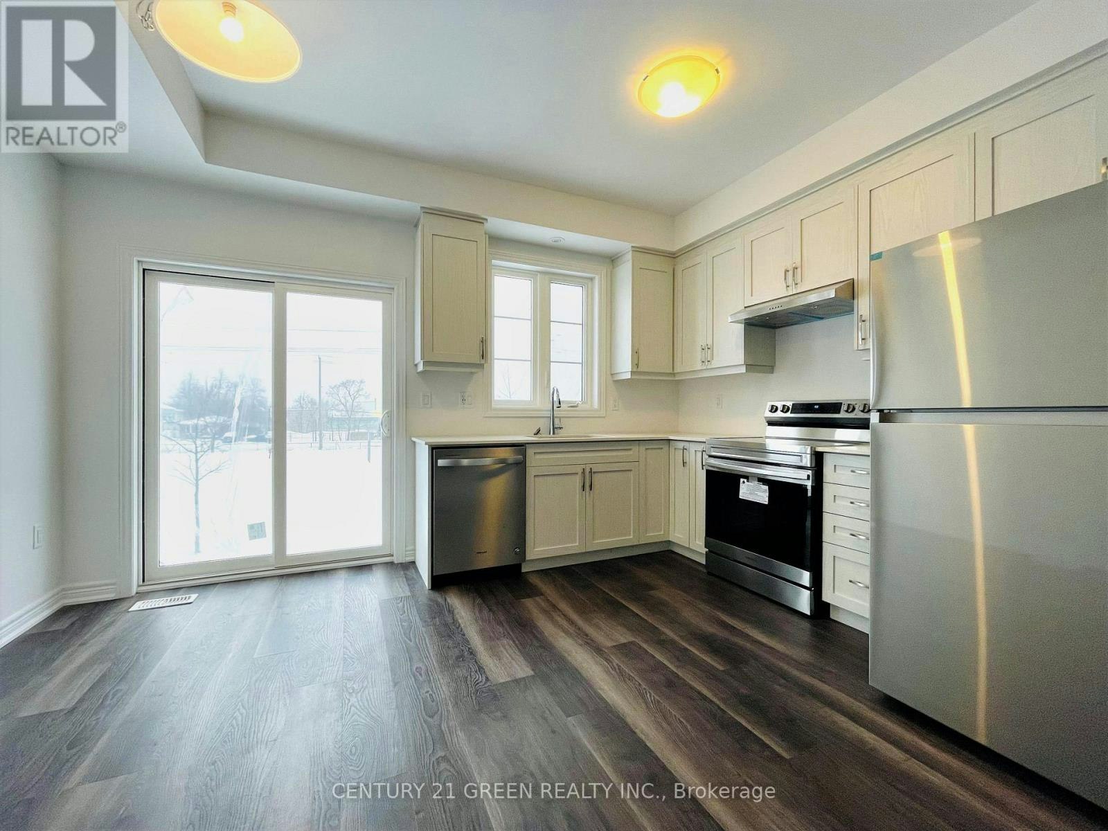 11-575 Woodward Avenue, Hamilton, ON, L8H 0B3