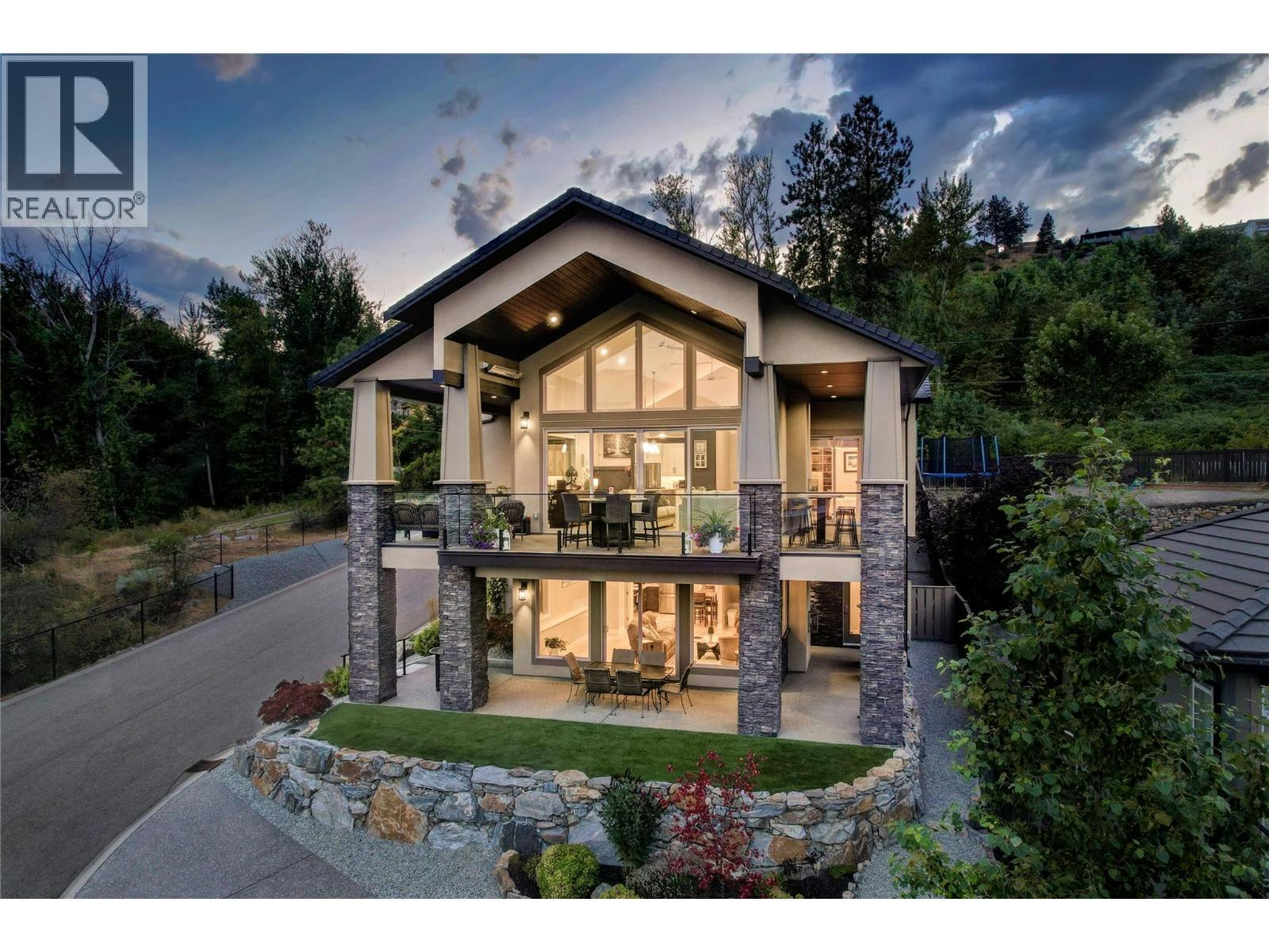 1-6267 Sundstrom Court, Peachland, BC, V0H 1X7