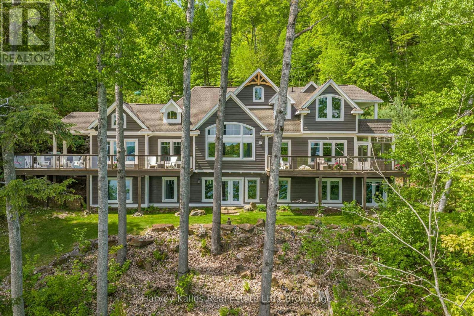 161 Town Line Road E, Huntsville, ON, P1H 1R1