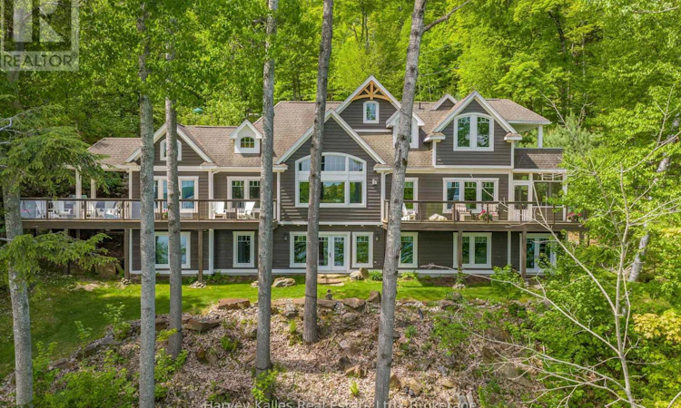 161 Town Line Road E