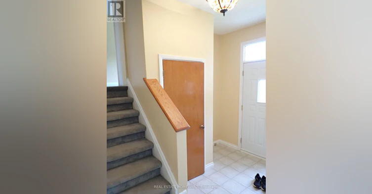 FRONT-56 Perivale Crescent, Toronto, ON, M1J 2C3 - 7