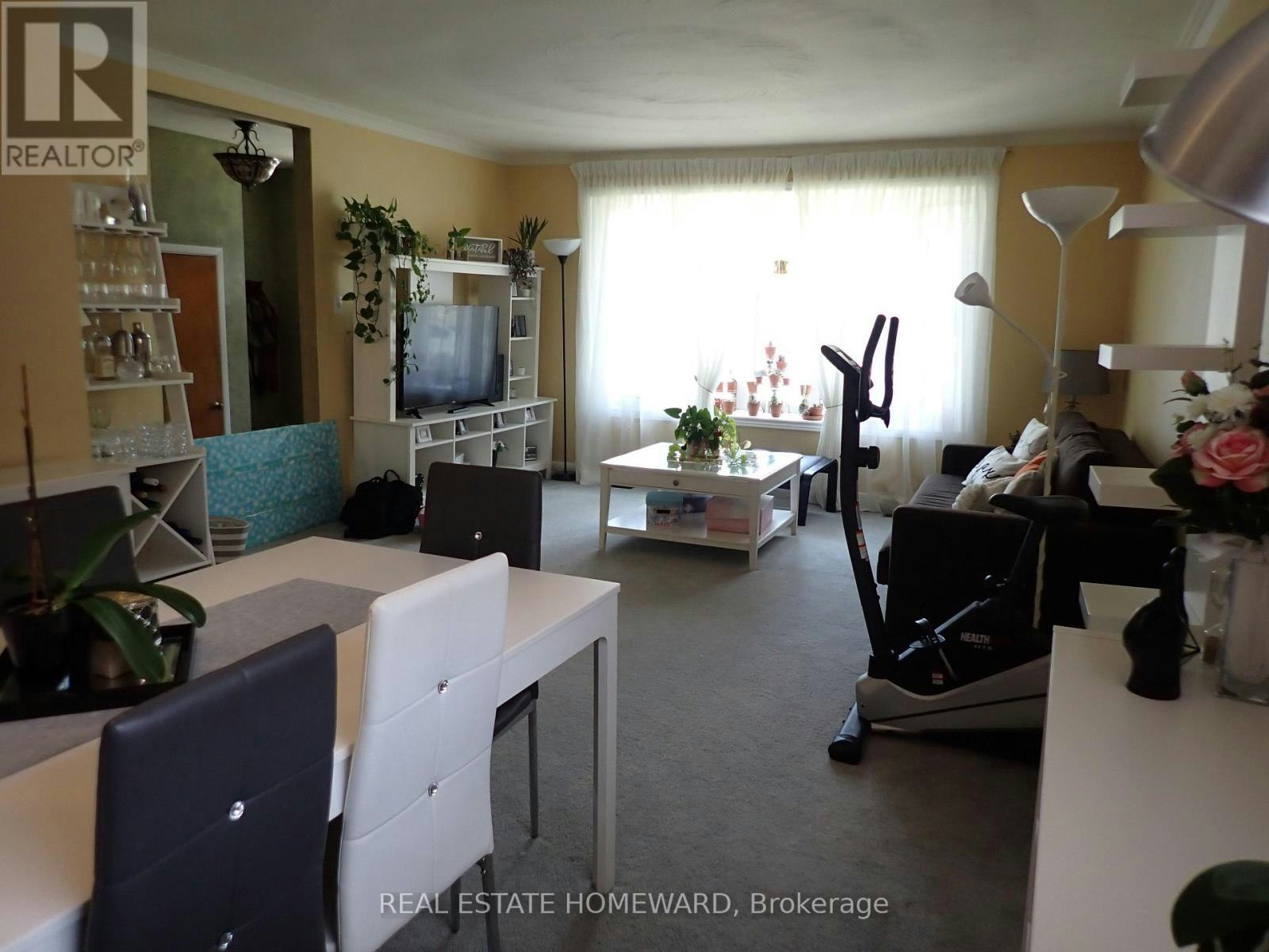 FRONT-56 Perivale Crescent, Toronto, ON, M1J 2C3 - 17