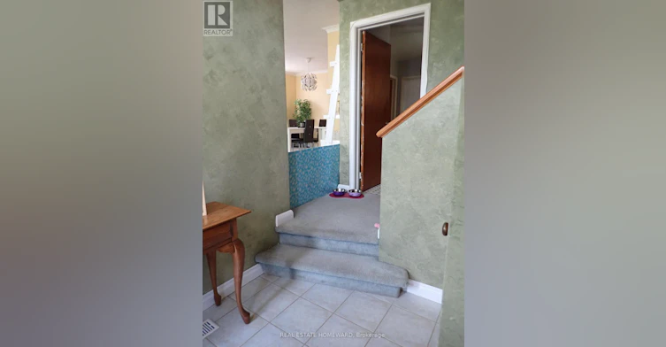FRONT-56 Perivale Crescent, Toronto, ON, M1J 2C3 - 4