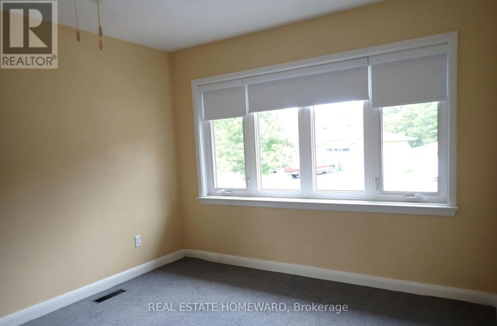 FRONT-56 Perivale Crescent, Toronto, ON, M1J 2C3 - 18