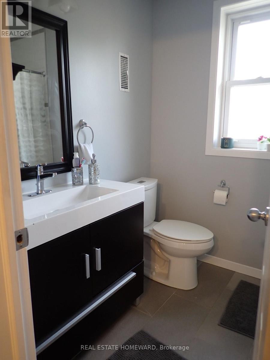 FRONT-56 Perivale Crescent, Toronto, ON, M1J 2C3 - 23