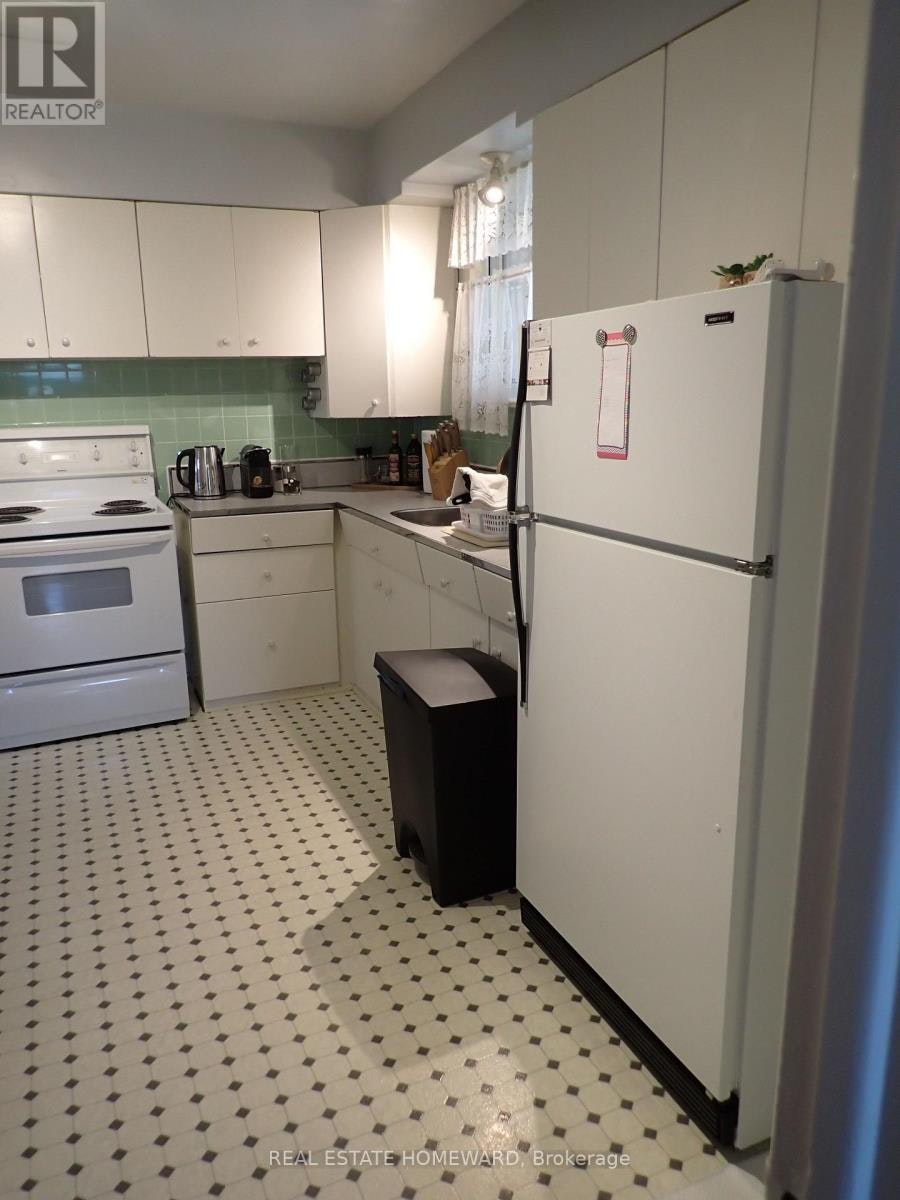 FRONT-56 Perivale Crescent, Toronto, ON, M1J 2C3 - 8