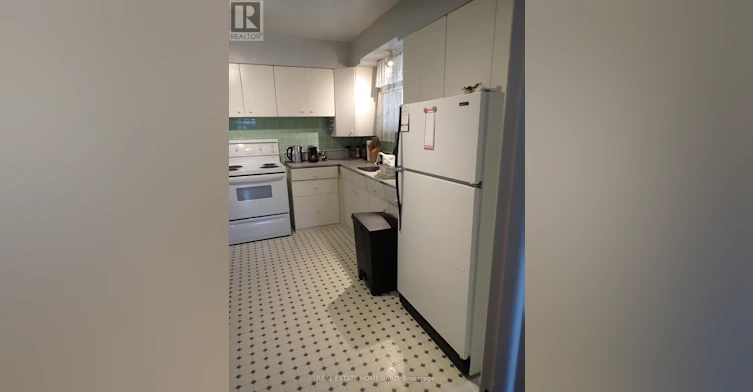 FRONT-56 Perivale Crescent, Toronto, ON, M1J 2C3 - 8