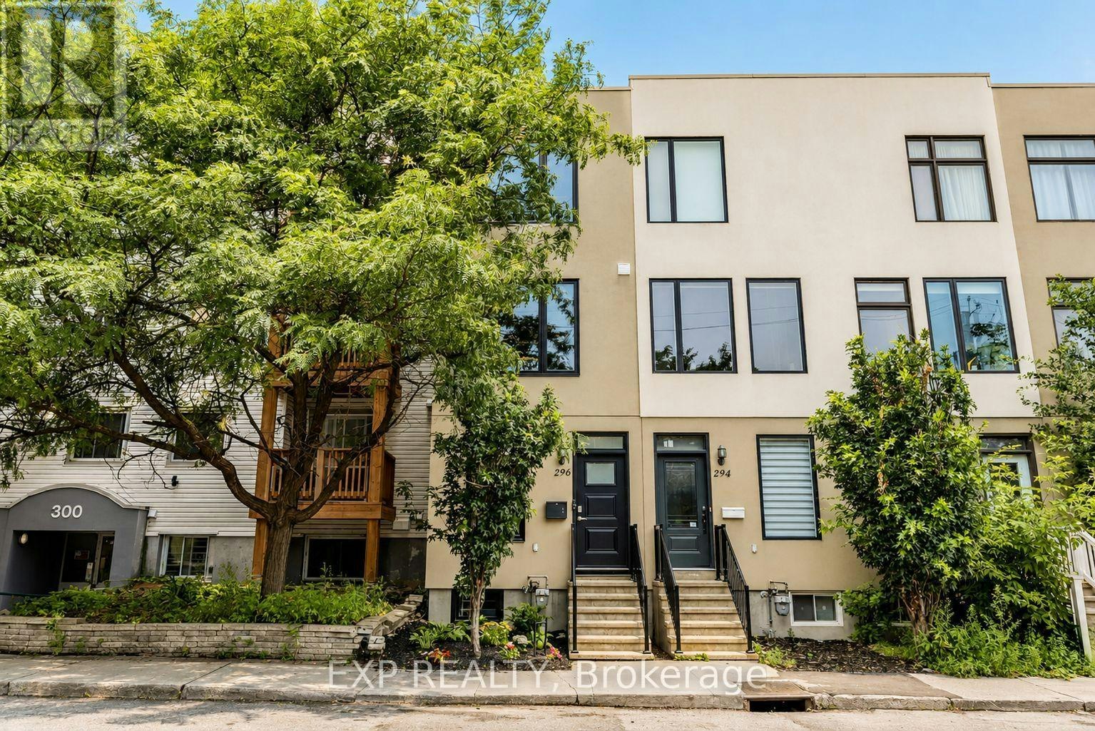 296 Cambridge Street N, Ottawa, ON, K1R 0B4