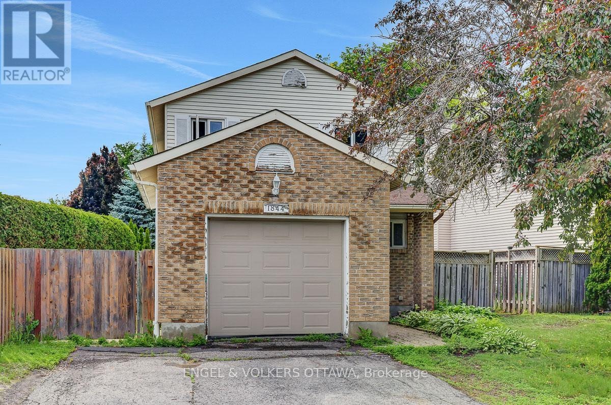 1844 Prestwick Drive, Ottawa, ON, K1E 2T3