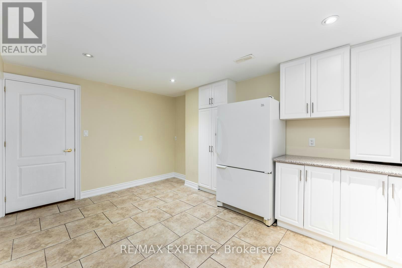 BSMT-462 Vaughan Mills Road, Vaughan, ON, L4H 1G7 - 12