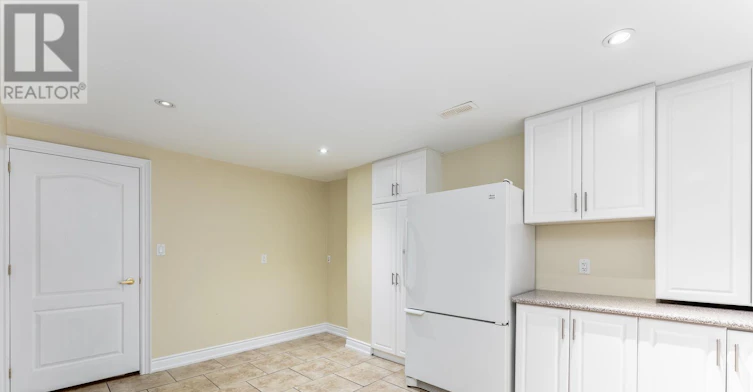 BSMT-462 Vaughan Mills Road, Vaughan, ON, L4H 1G7 - 12